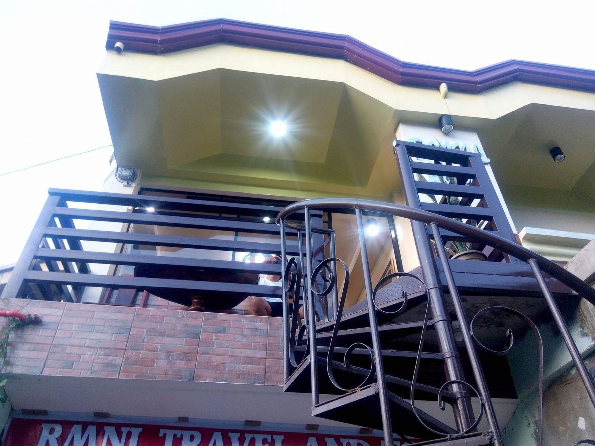 Reddoorz @ Poblacion 6 Coron Bagian luar foto